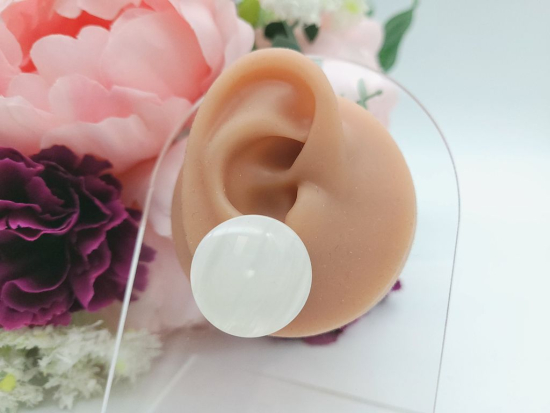 Weiße Muschel Optik Ohrstecker